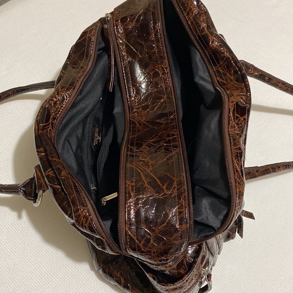 Chenson Brown Leather Patent Faux Croc Pattern Double Zipper Handbag - Picture 8 of 16